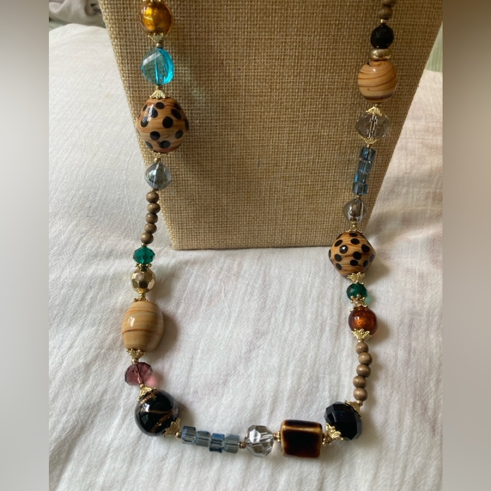 Premier Designs Multi Strands Variety of Beads 36” Necklace - Picture 4 of 11